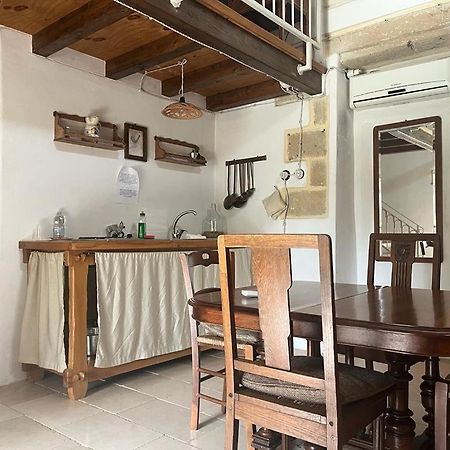 Masseria Sotto Le Stelle Provenzani カサラベート エクステリア 写真